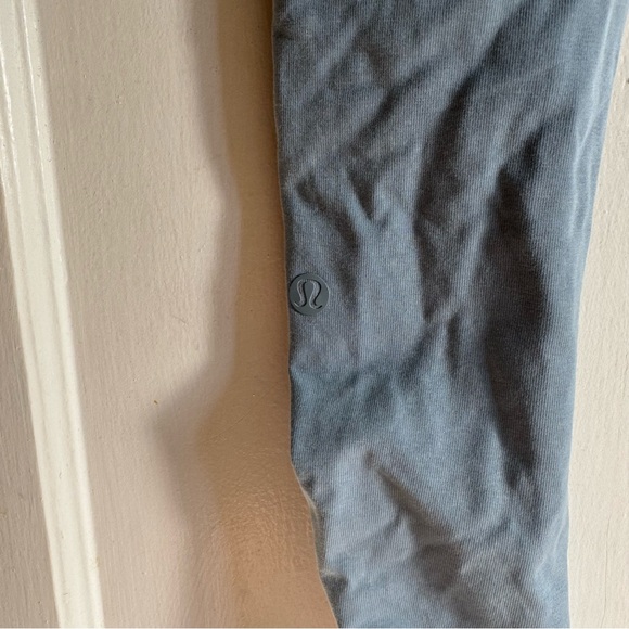 Lululemon Inner Glow Tight 28"
Washed Chambray - Picture 10 of 10